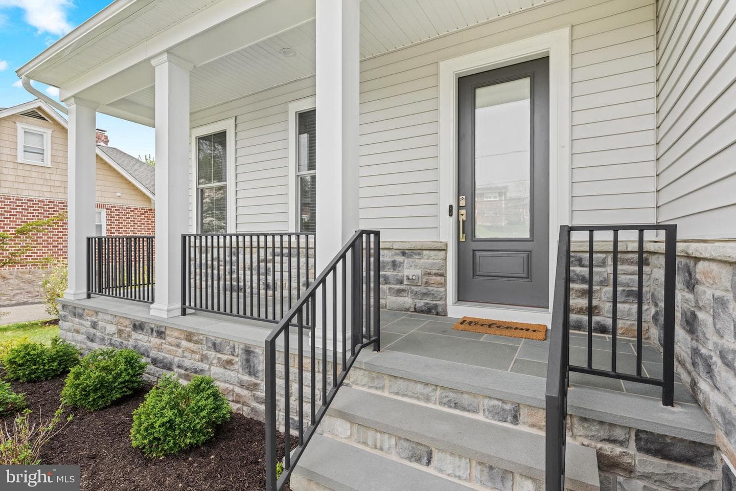 230 N Ridge Avenue photo 5