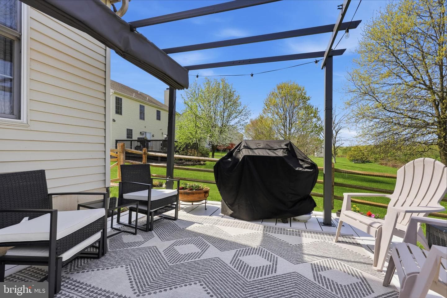 73 Saratoga Way photo 36