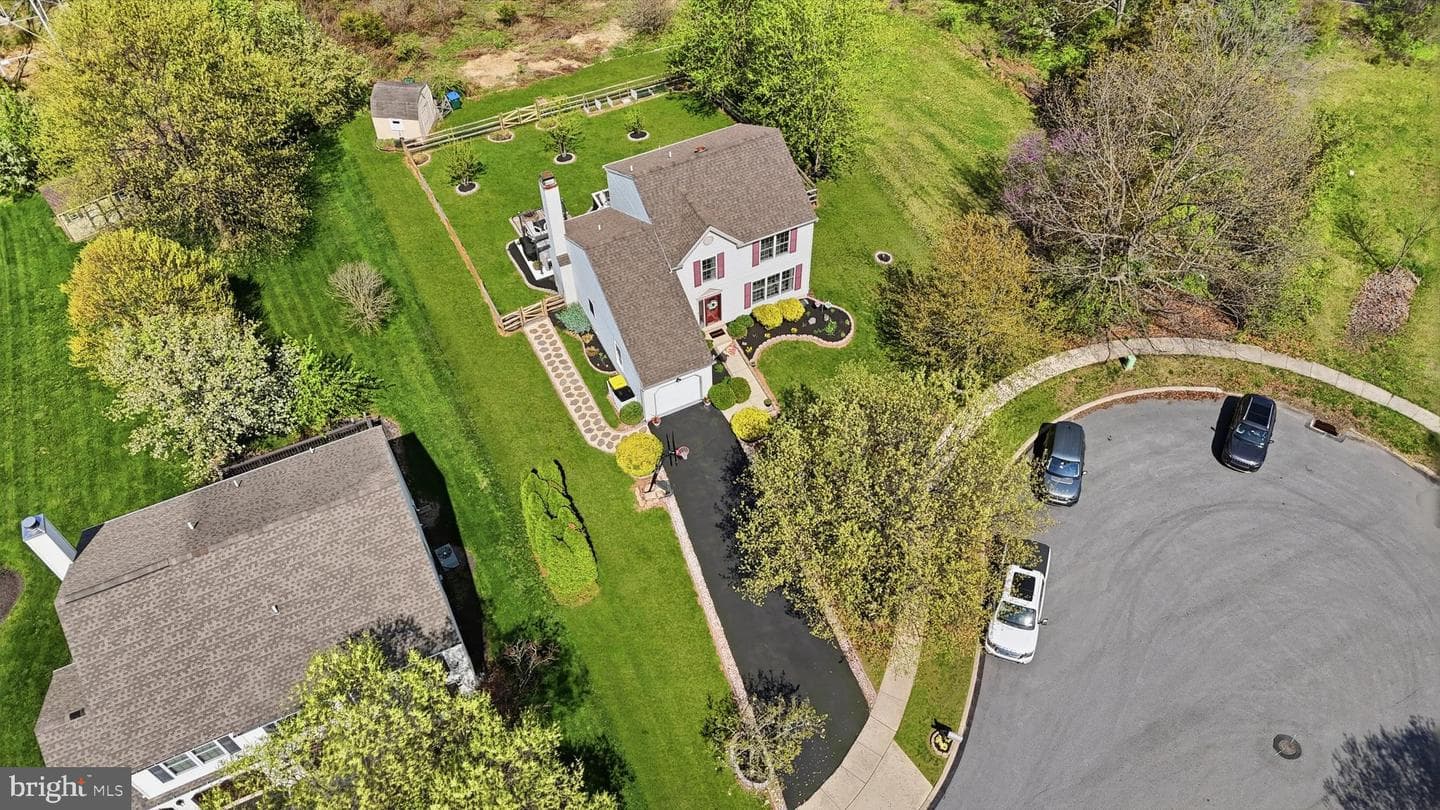 73 Saratoga Way photo 41