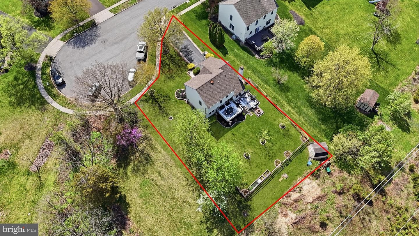 73 Saratoga Way photo 48