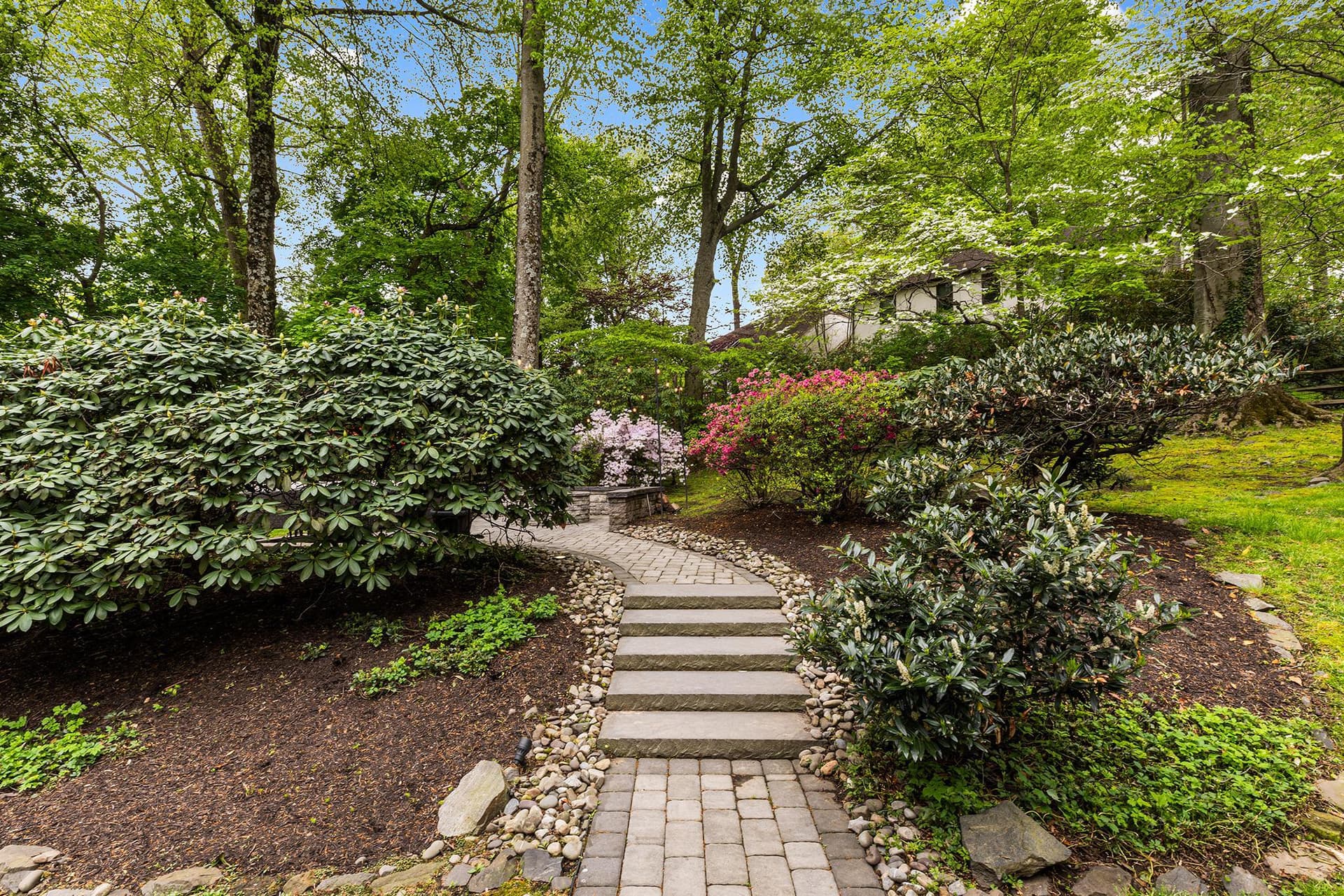 2114 Greenbrier Drive photo 36