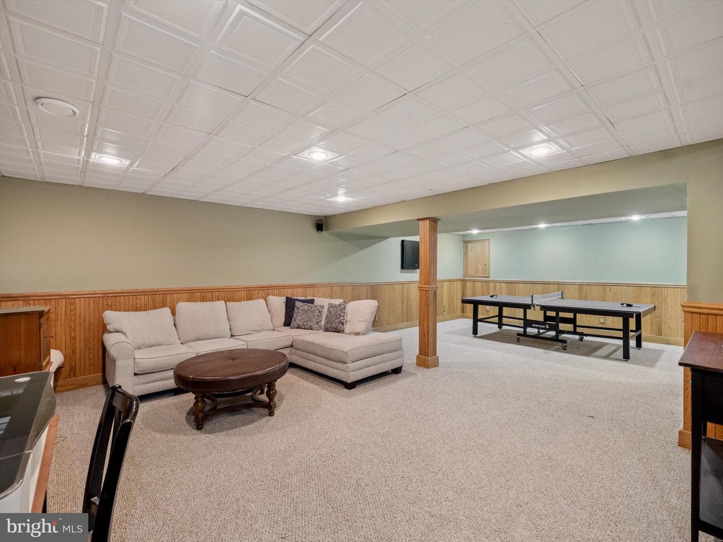 1001 Windsor photo 24