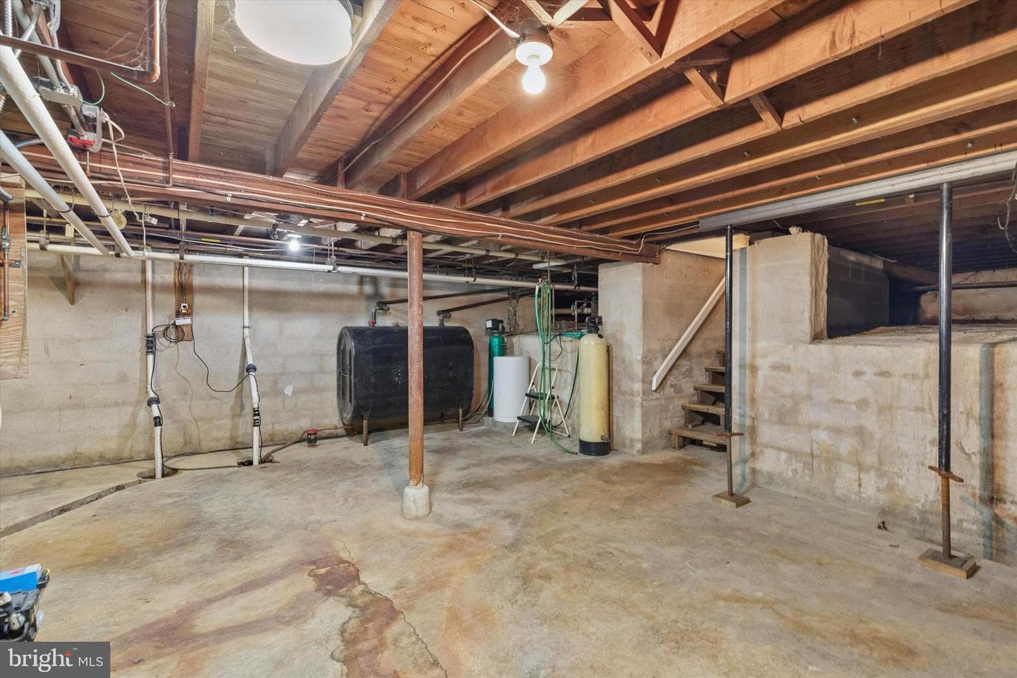 1240 Stump Road photo 37