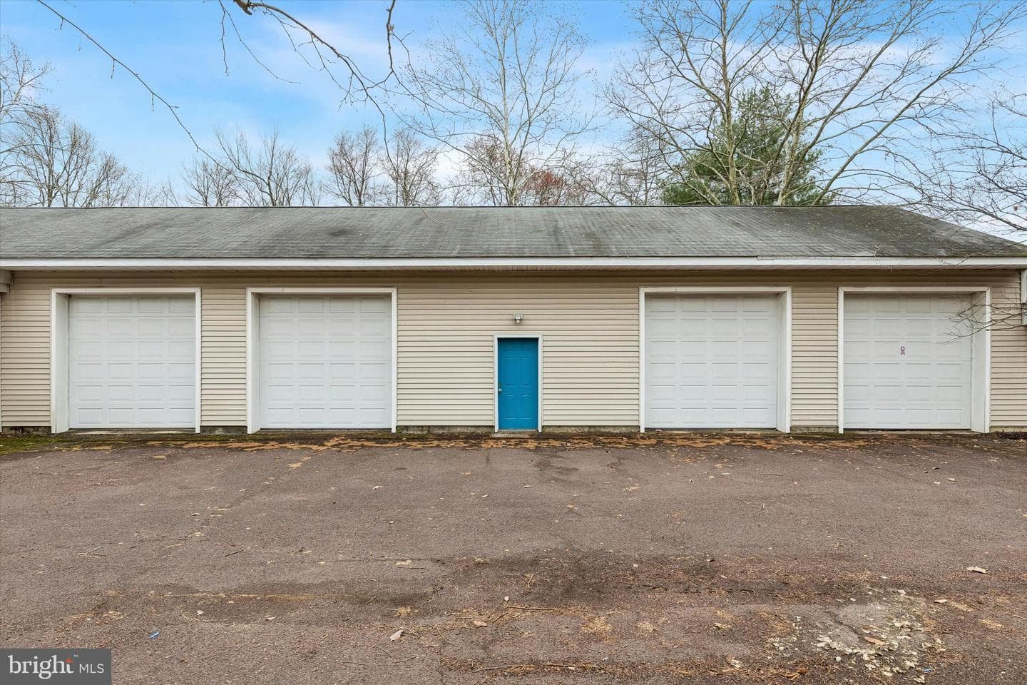 1240 Stump Road photo 6