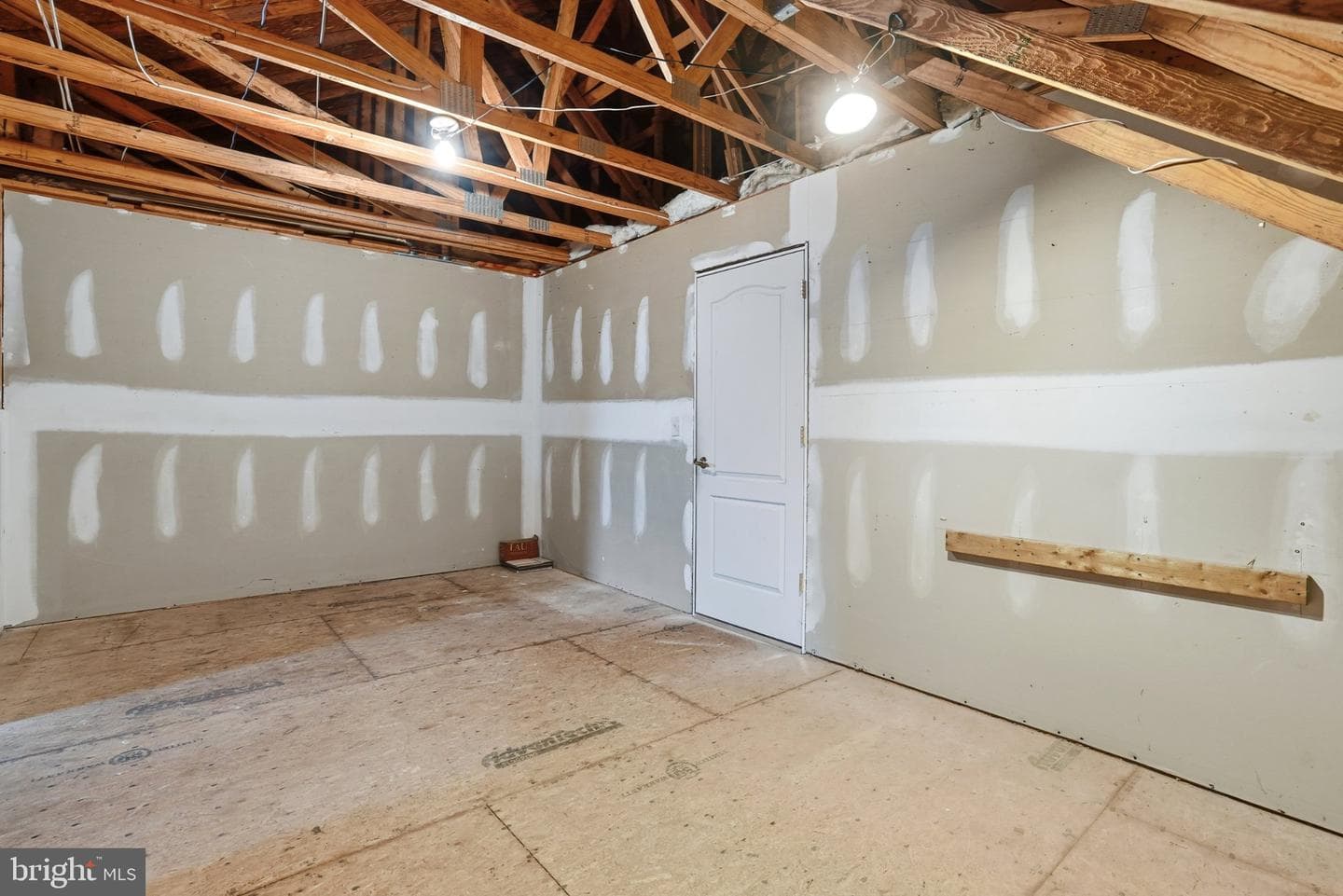 275 Country Club Drive photo 59