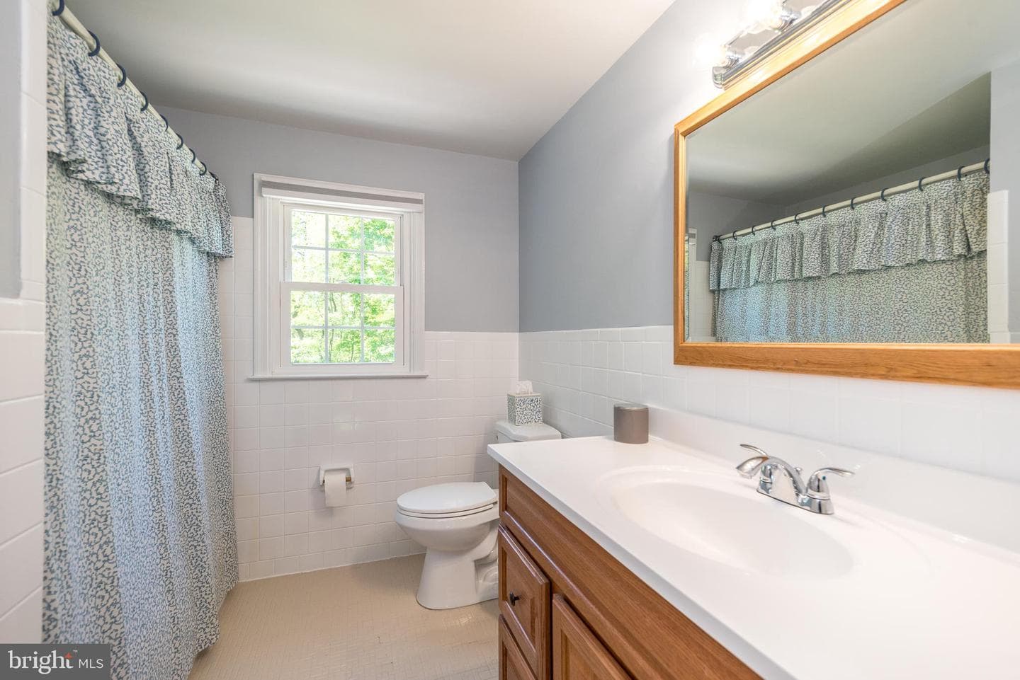 564 Derwin Drive photo 35