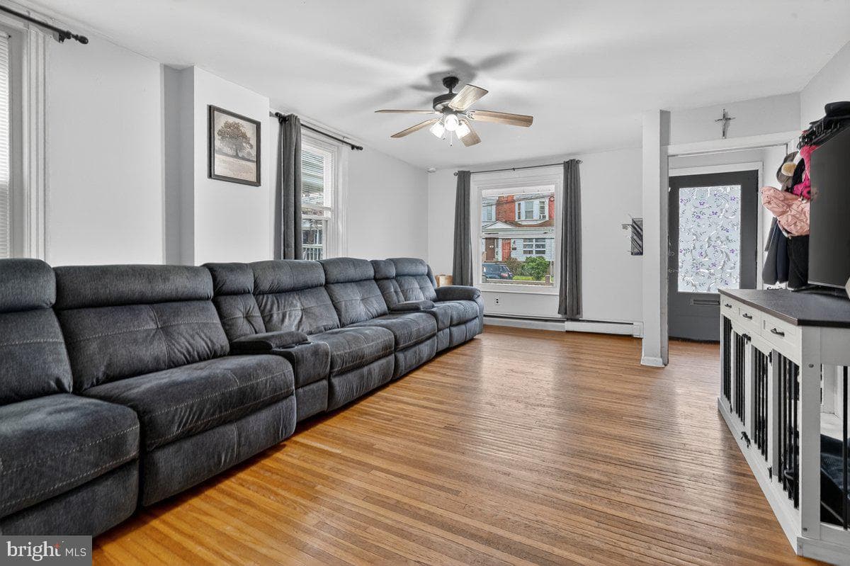 307 Spring Street photo 8