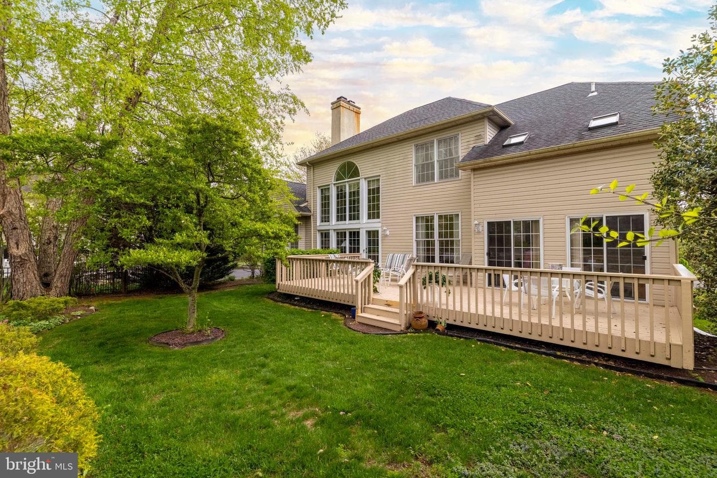 1112 Ashridge Court photo 38