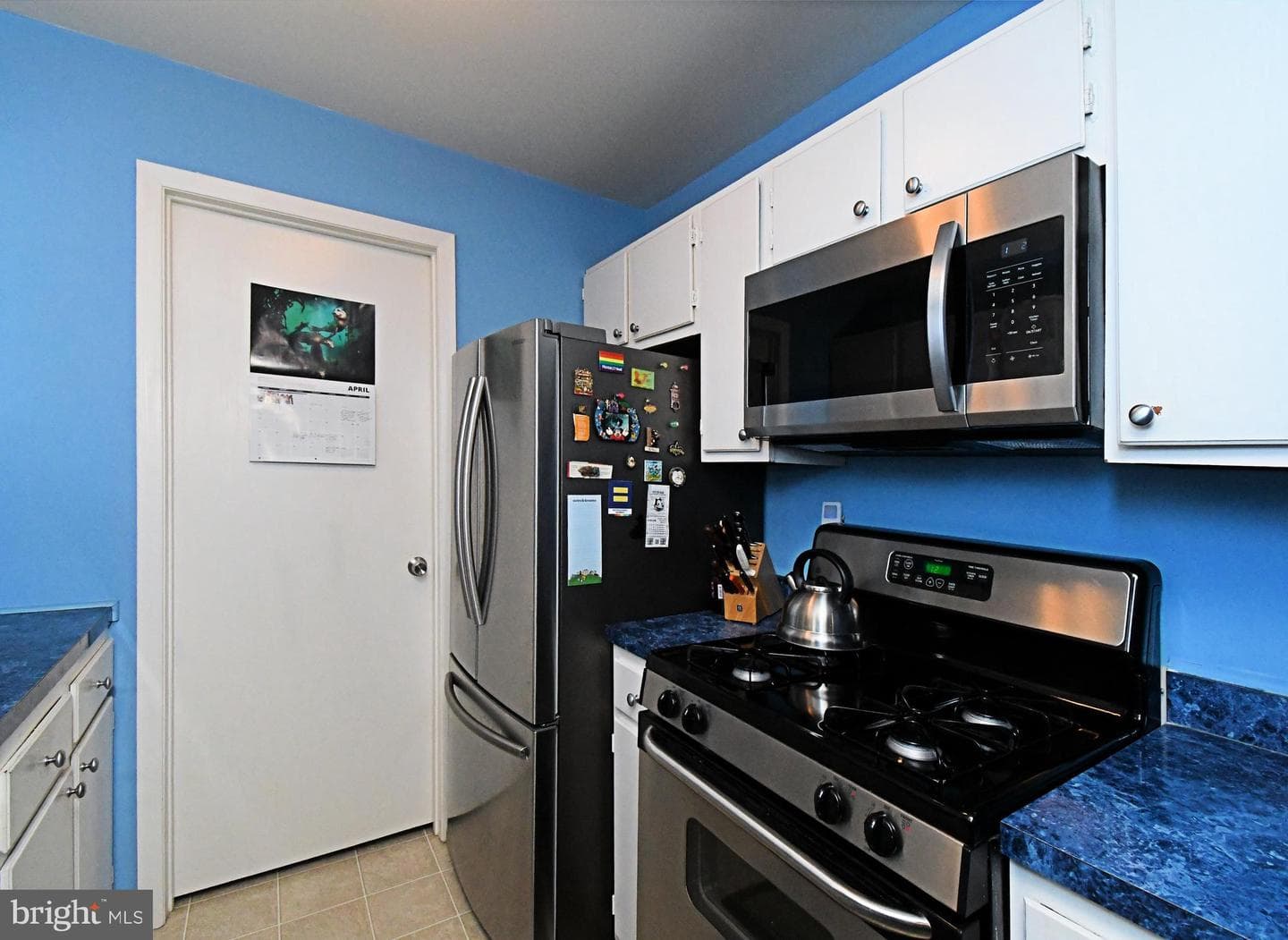 406 Stockton Court photo 13