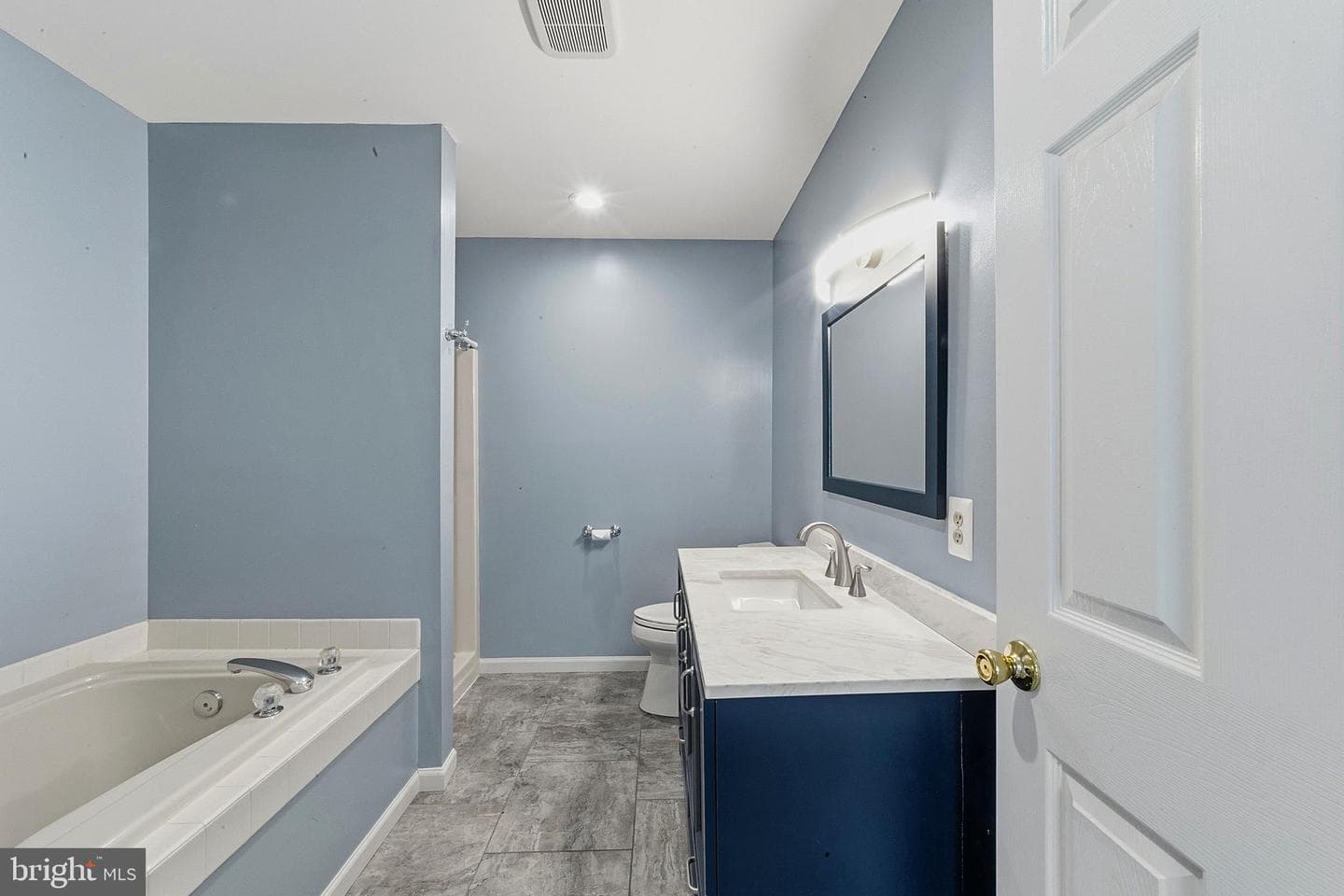 201 Shirley Lane photo 24
