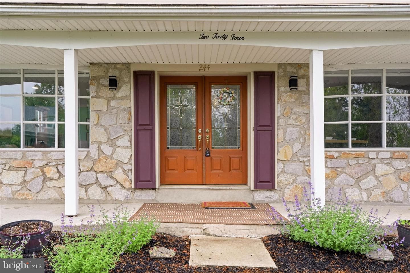 244 Kirk Drive photo 4