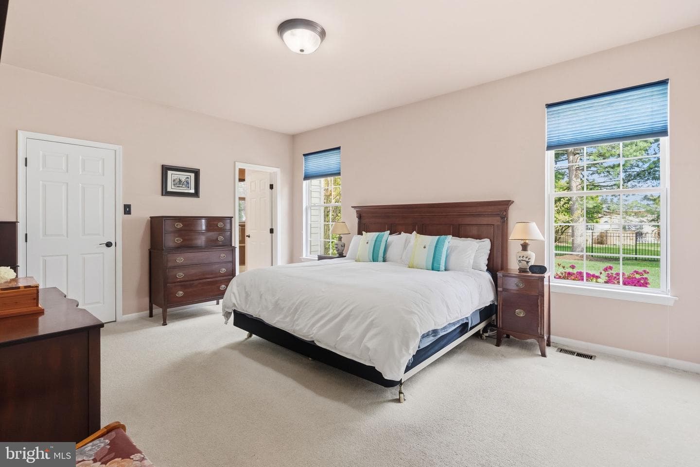 242 Vaughn Road photo 34