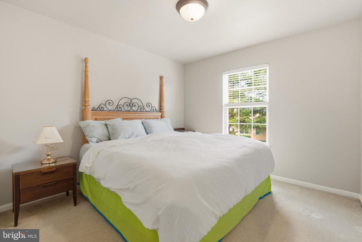 242 Vaughn Road photo 49
