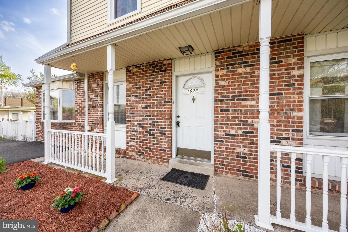 1622 Boone Way photo 2
