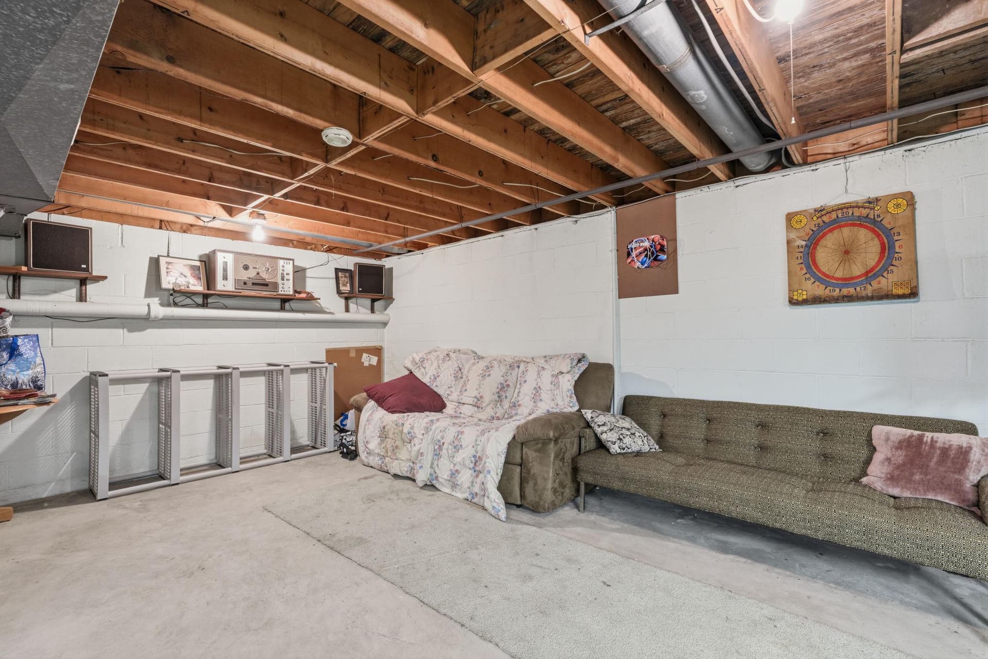226 Silvestri Drive photo 29