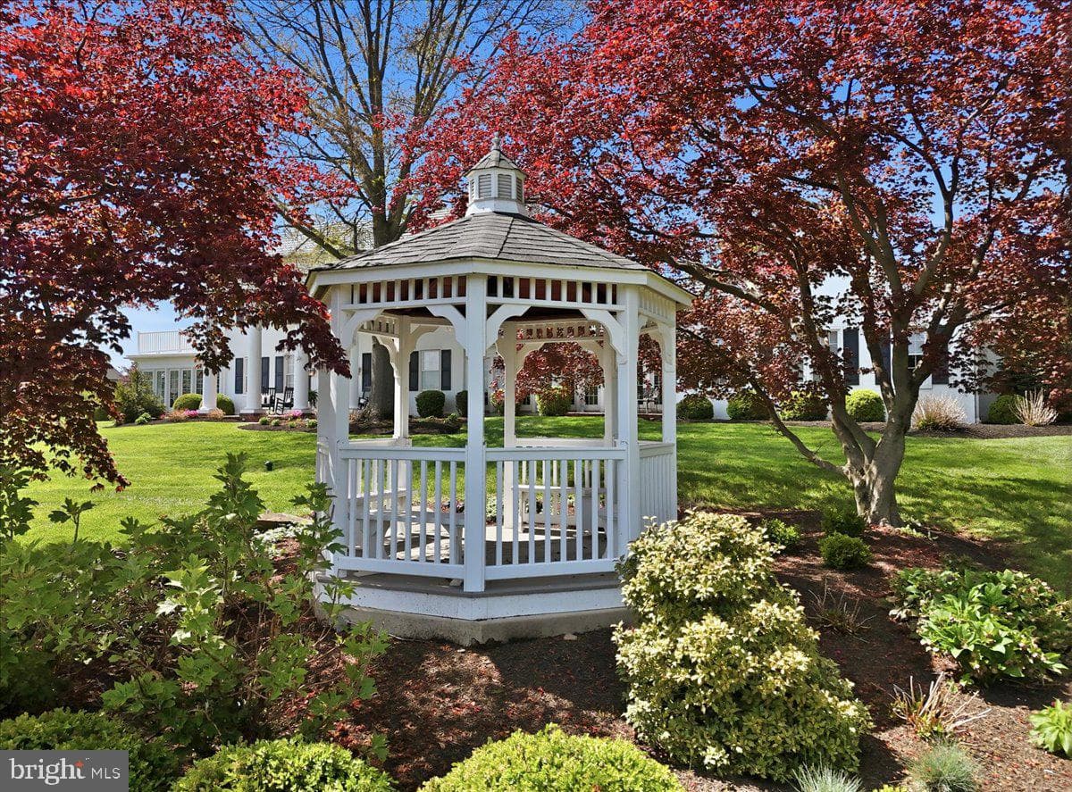 175 Waverly Lane photo 45