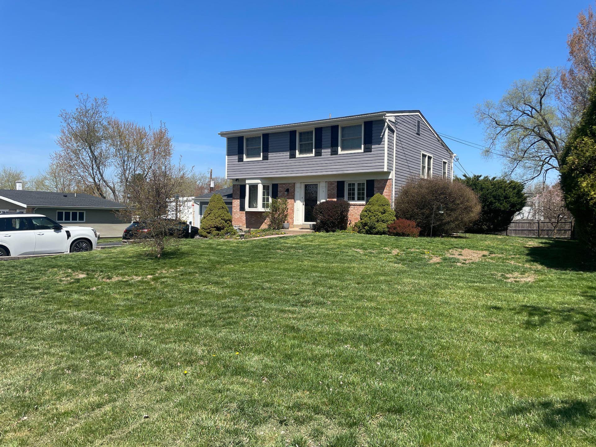 1617 Sylvan Drive photo 2