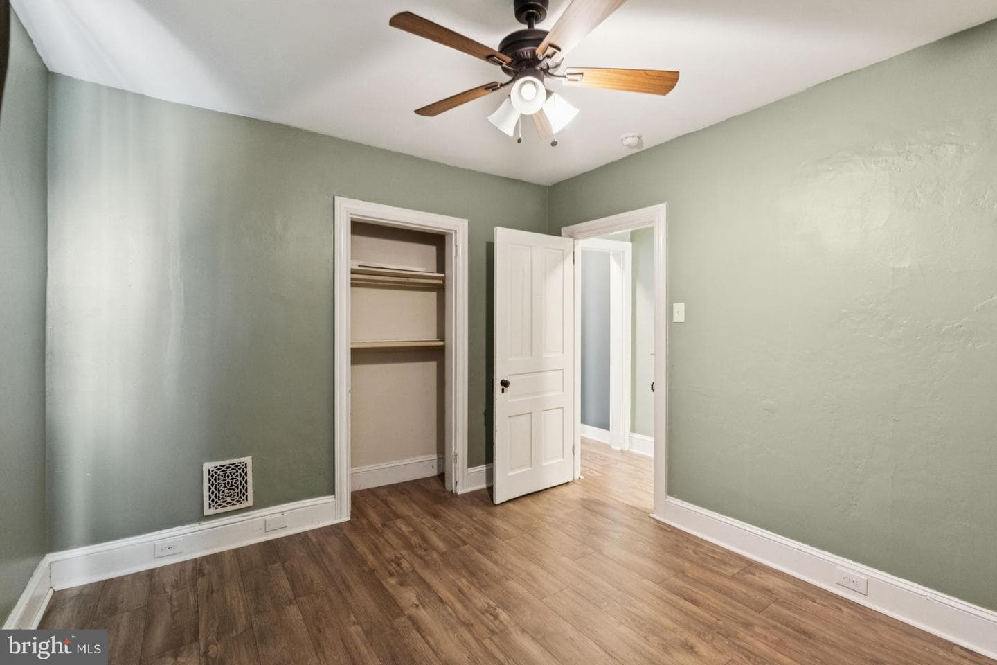 151 Greenwood Avenue photo 19