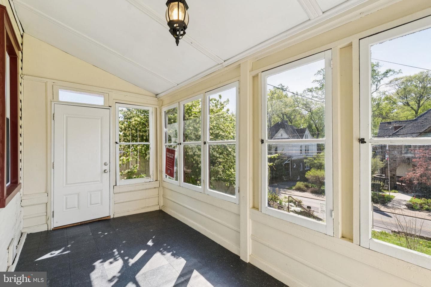 151 Greenwood Avenue photo 25