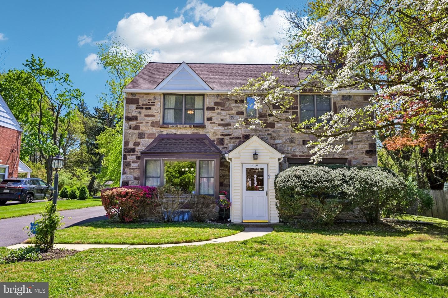 120 Wetherill Road photo 2