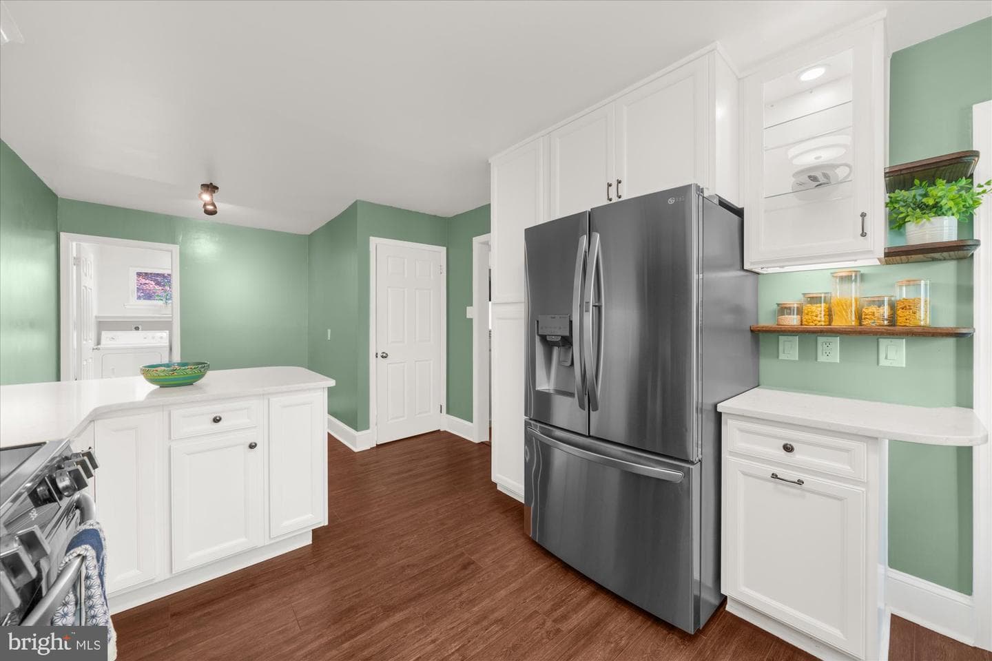 805 Cherry Circle photo 12
