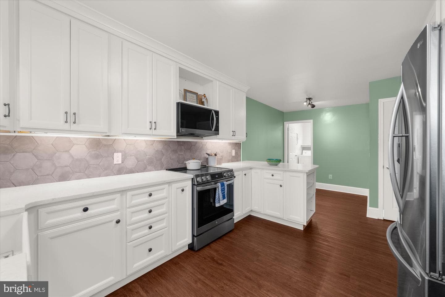 805 Cherry Circle photo 14