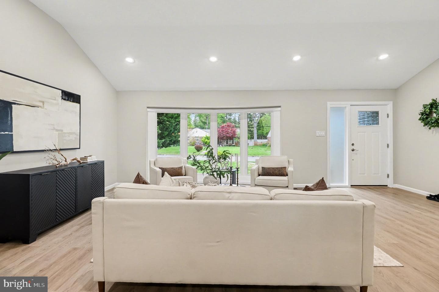 7804 Louise Lane photo 6