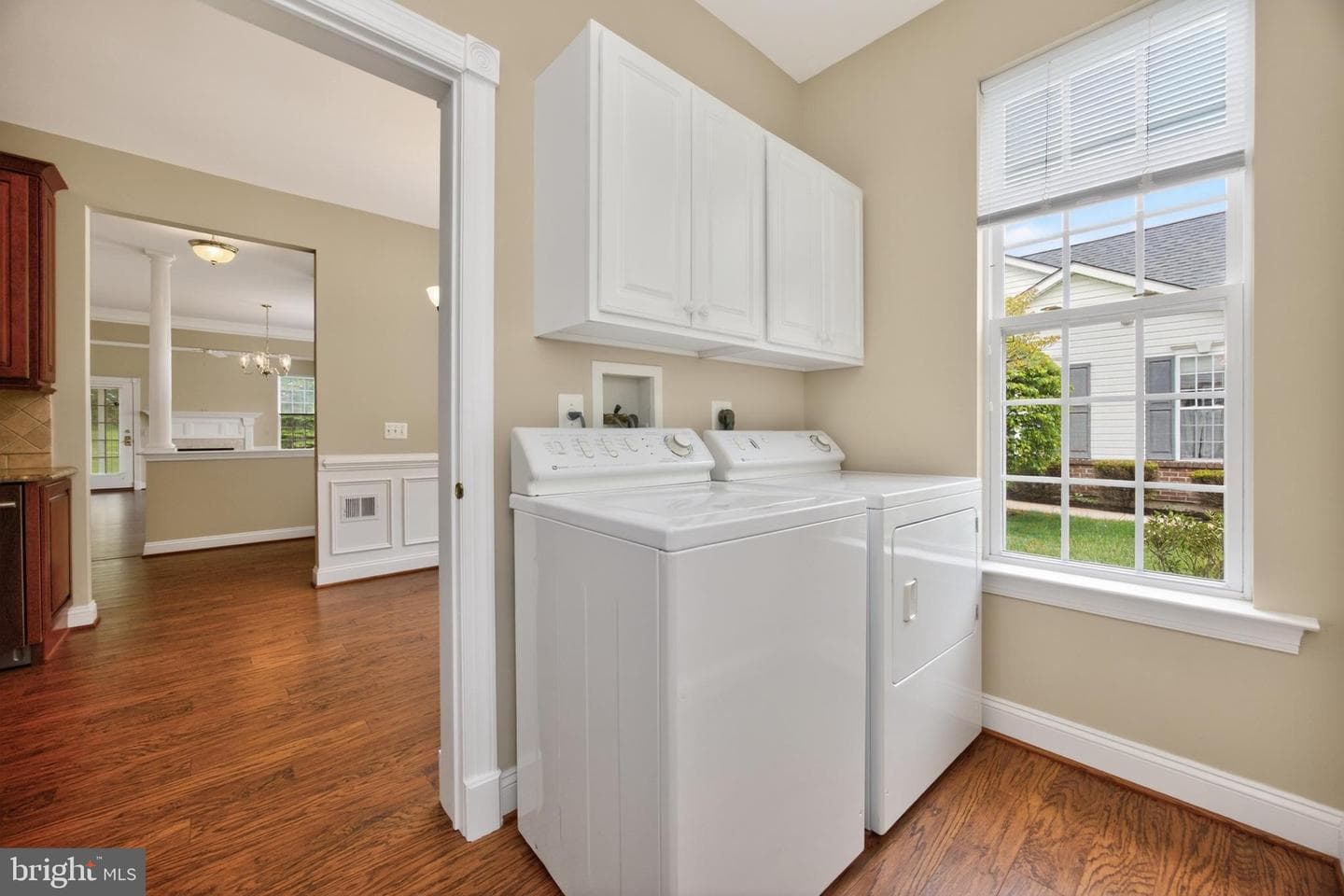66 Newbury Way photo 7