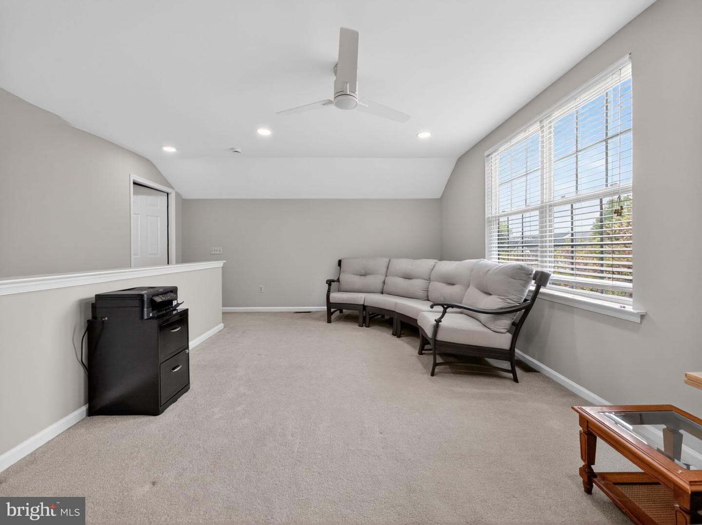 90 Newbury Way photo 39