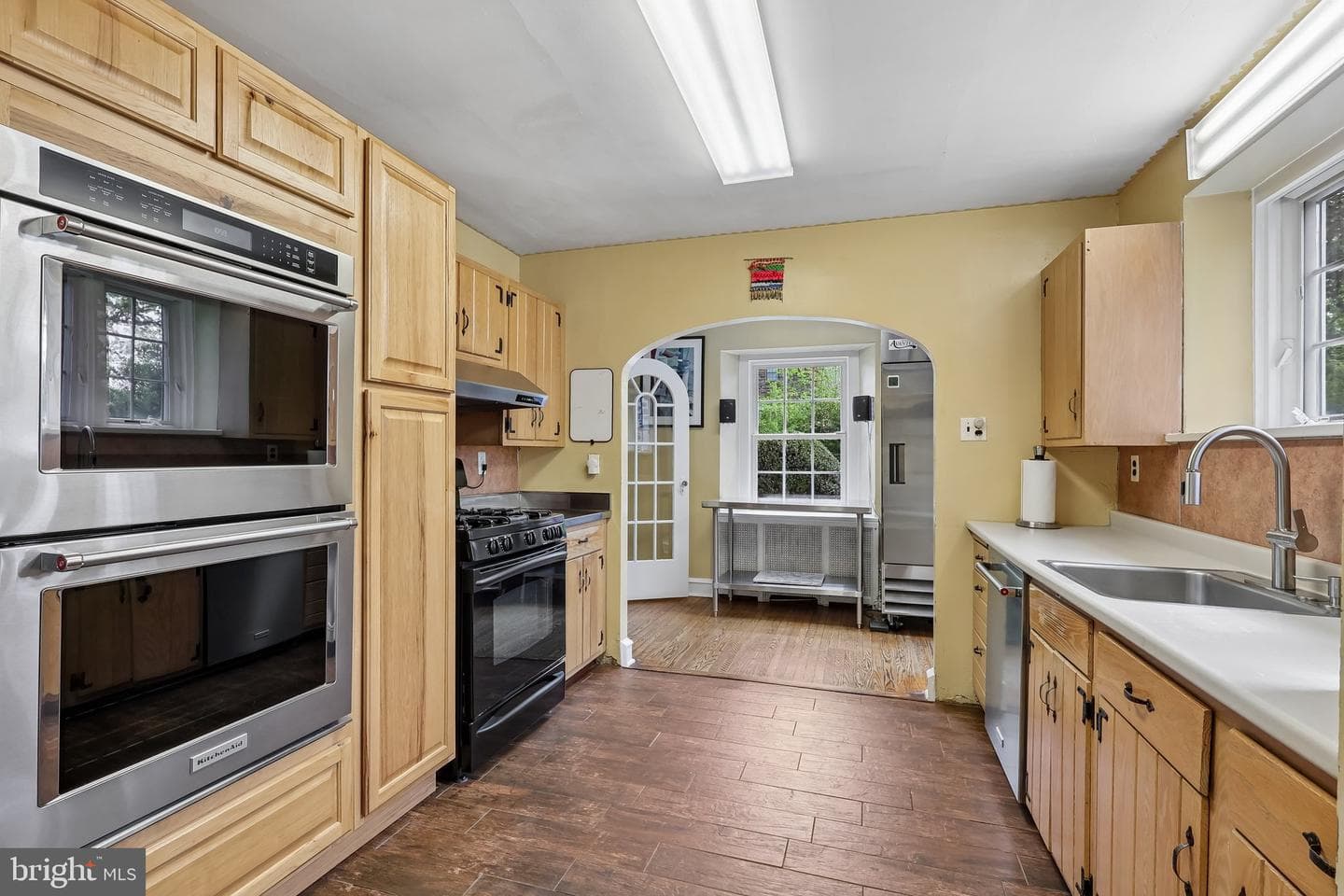 6 Overbrook Parkway photo 17