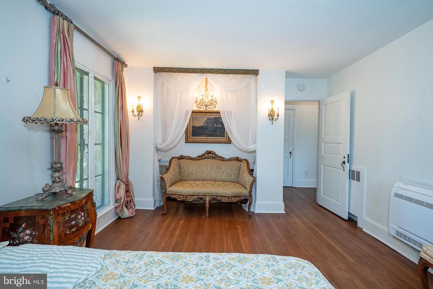 1187 Rydal Road photo 24