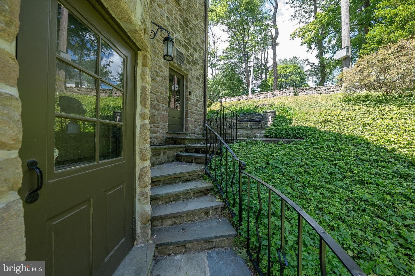 1187 Rydal Road photo 44