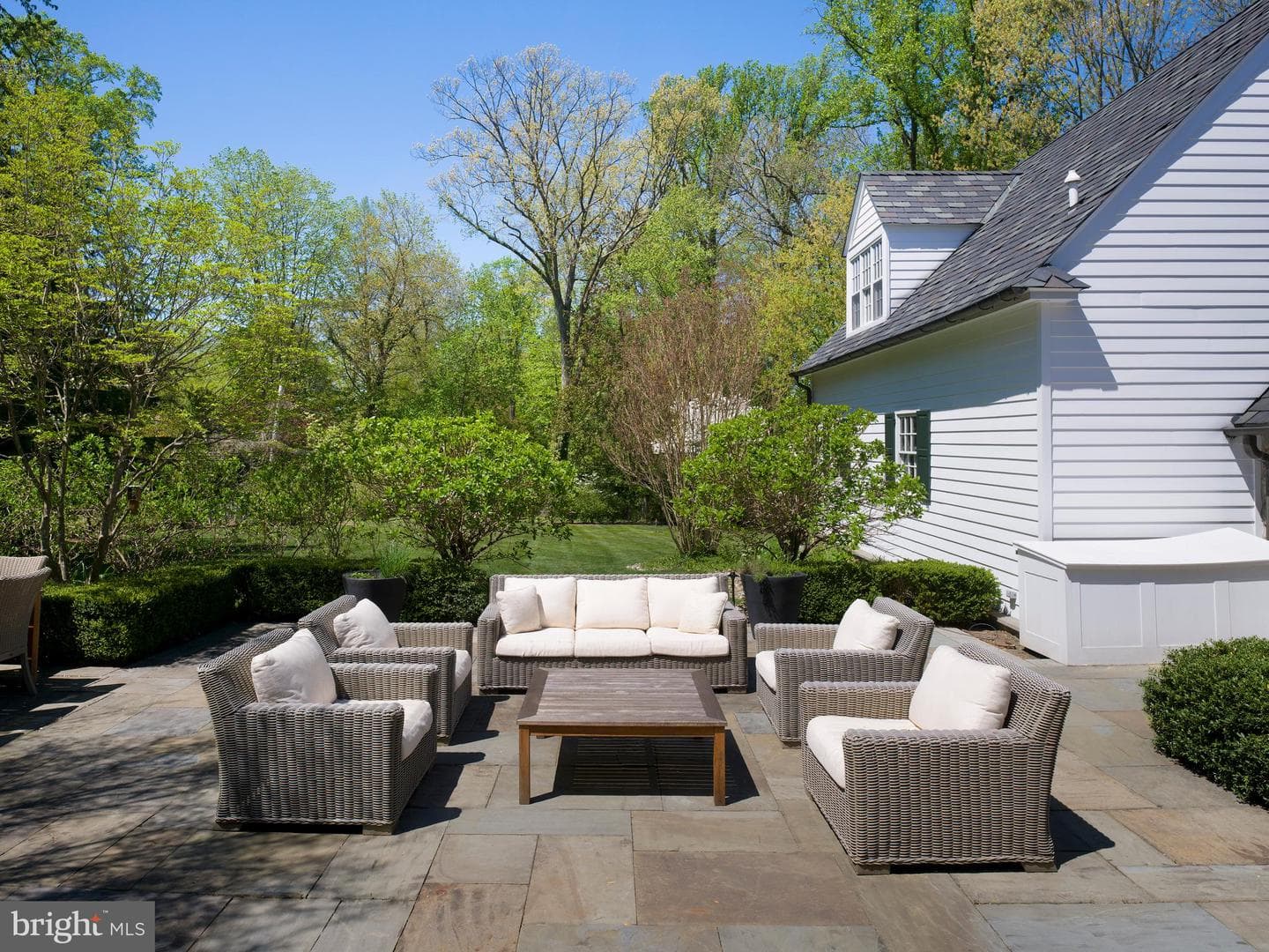 454 Moreno Road photo 45
