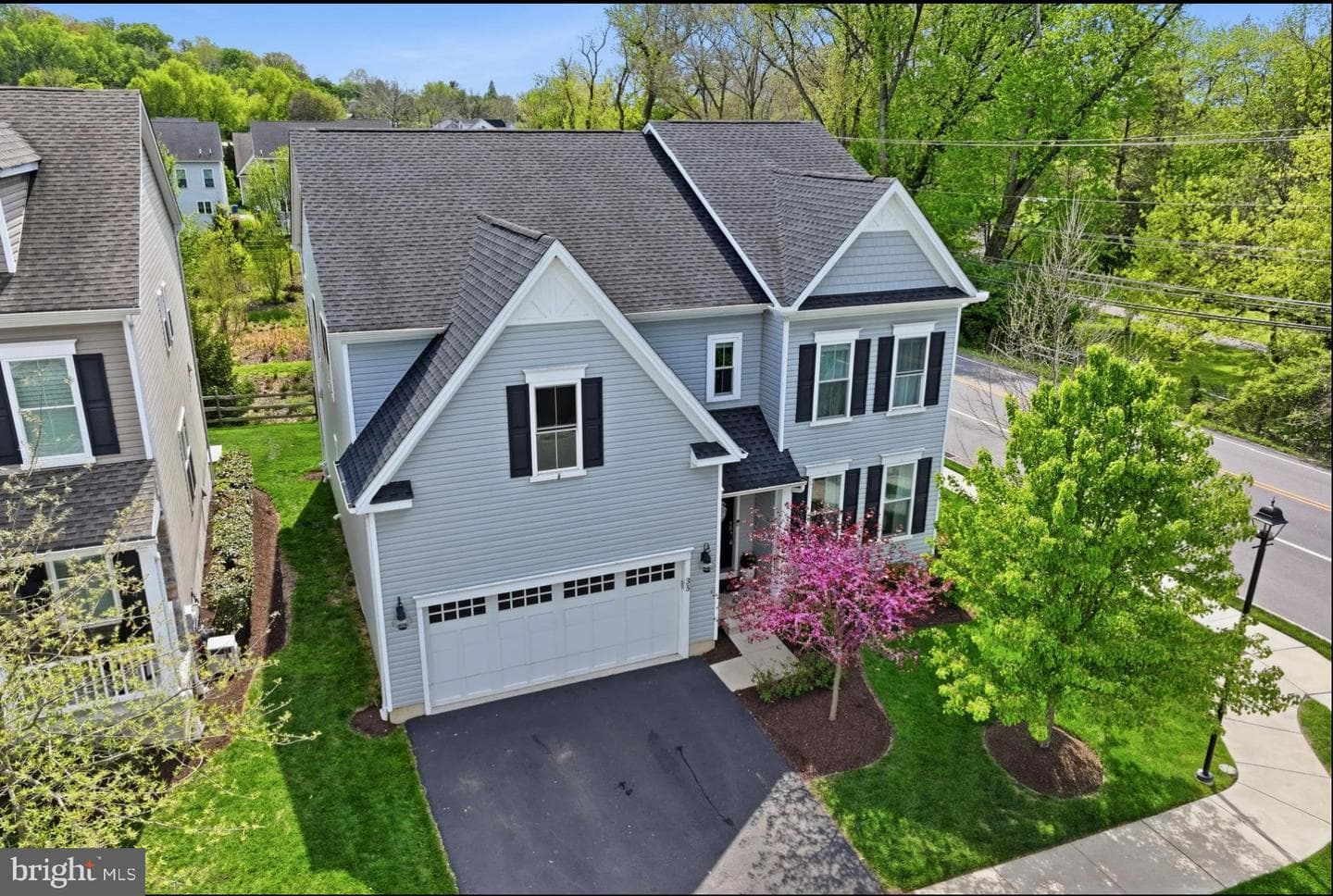 35 Dickinson Lane