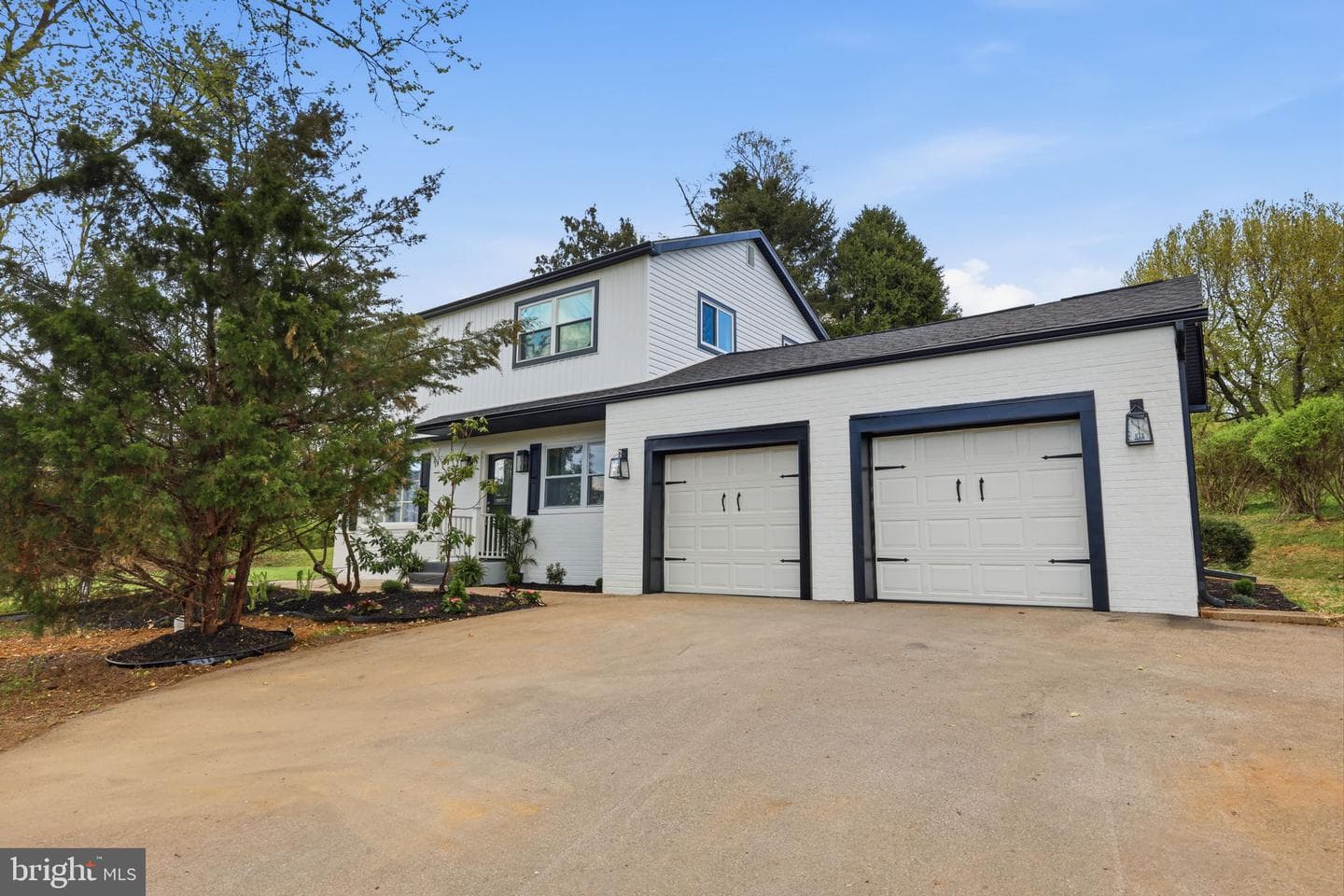 2213 Camp Hill Road