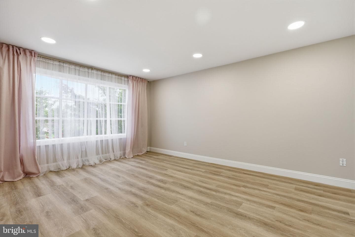 2213 Camp Hill Road photo 10