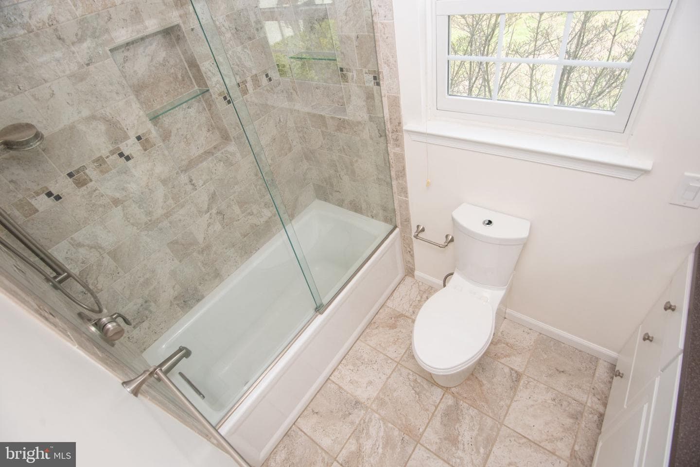 19 Viburnum Court photo 34