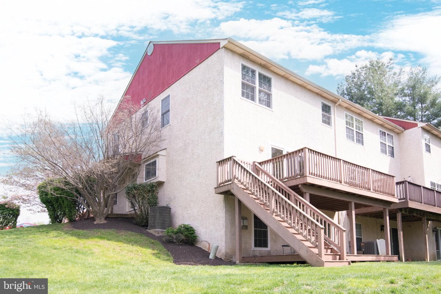 19 Viburnum Court photo 5