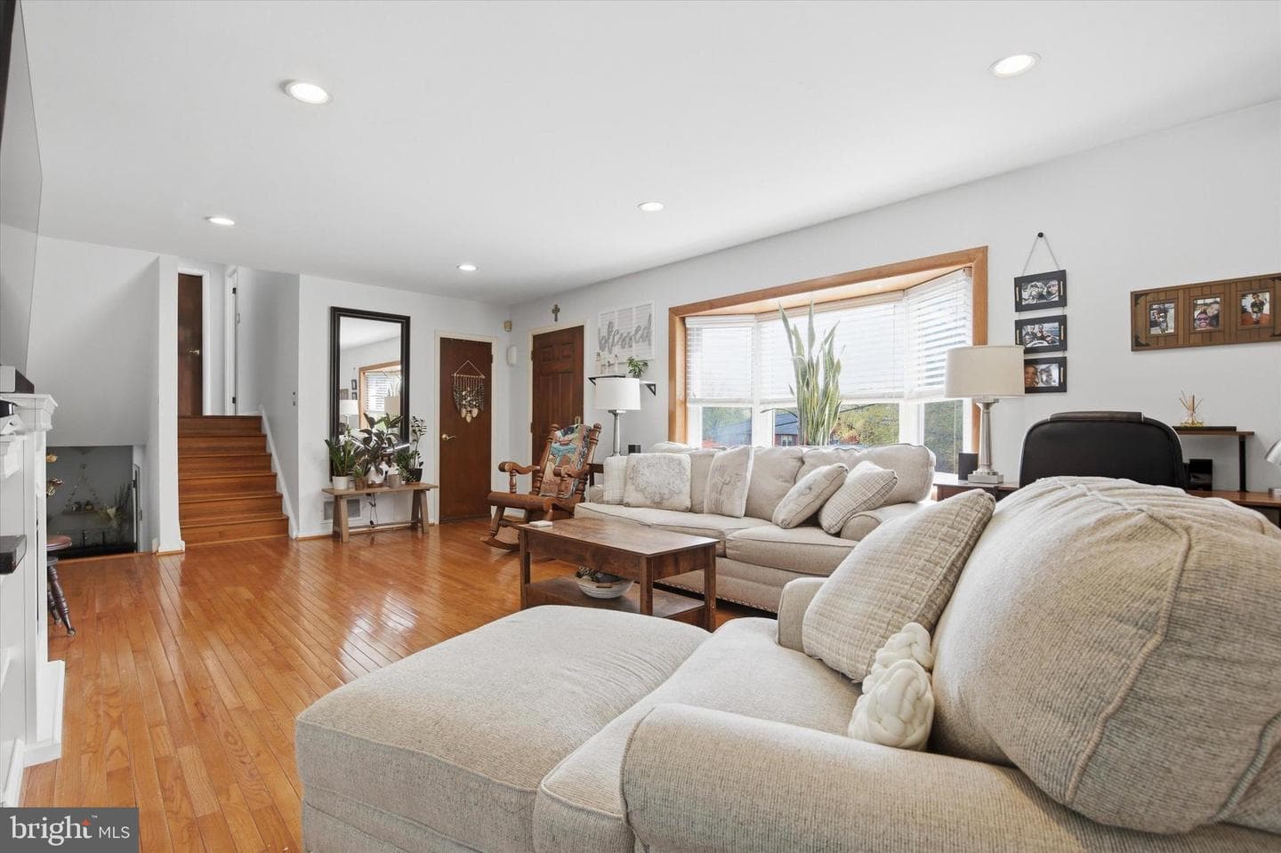 615 Meadowbrook Road photo 3