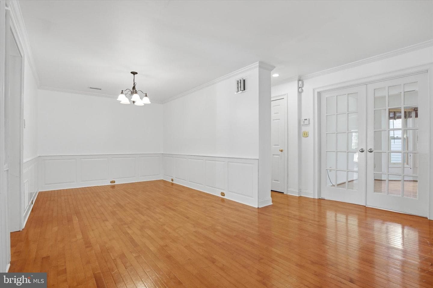 61 Harlow Circle photo 5