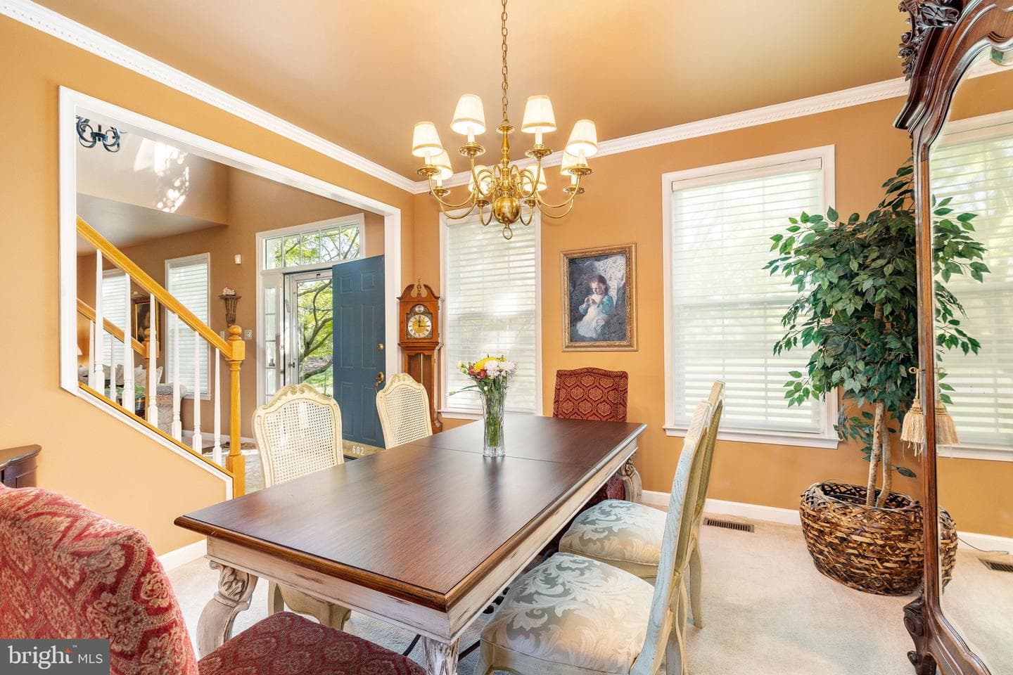 602 Dunburry Drive photo 8
