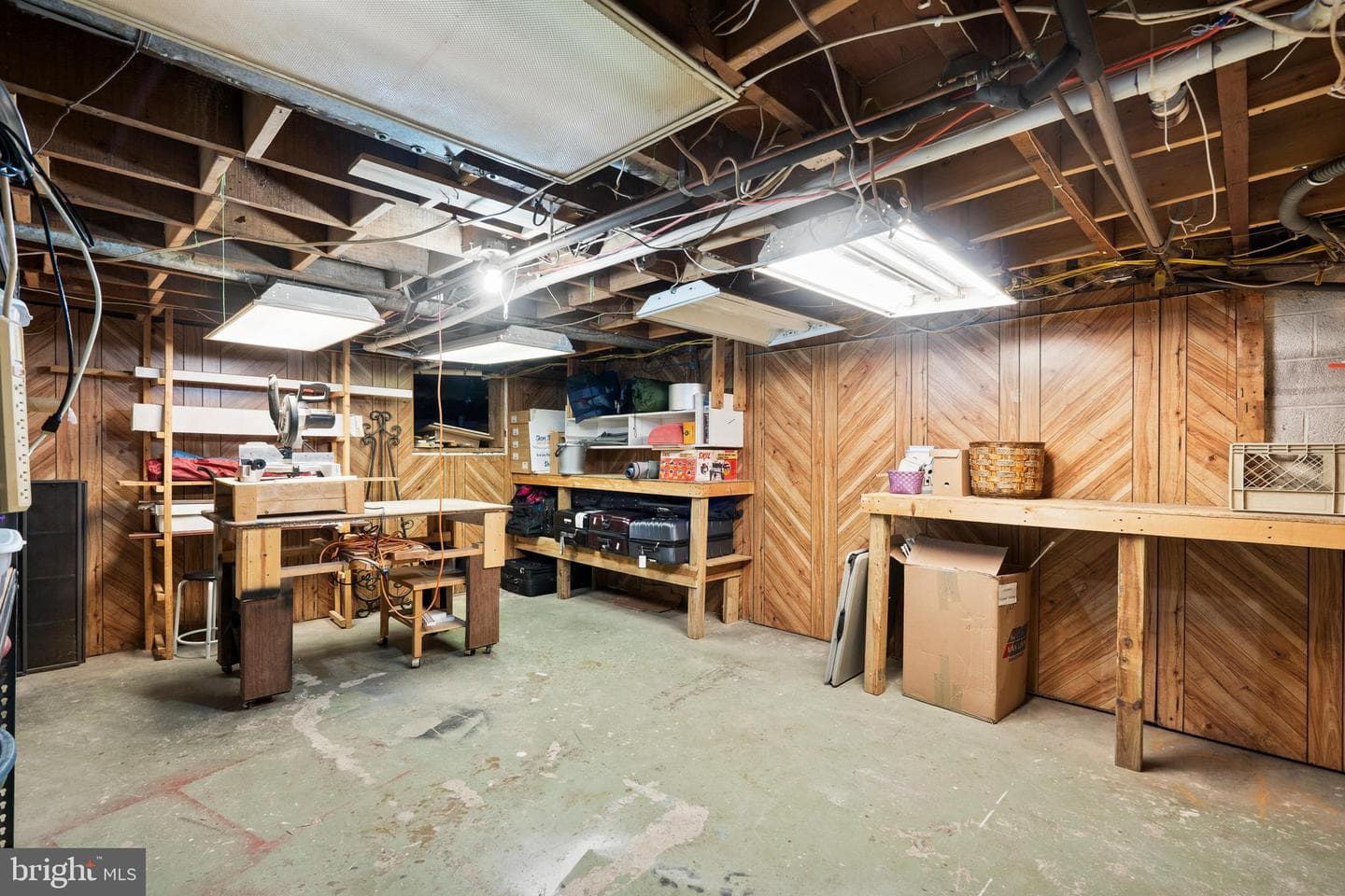 139 Greenwood Drive photo 36