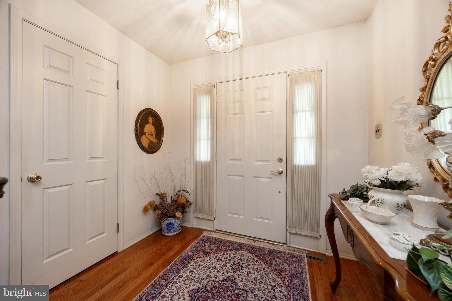 892 Carriage Way photo 18
