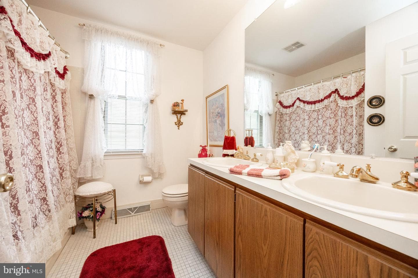 892 Carriage Way photo 26