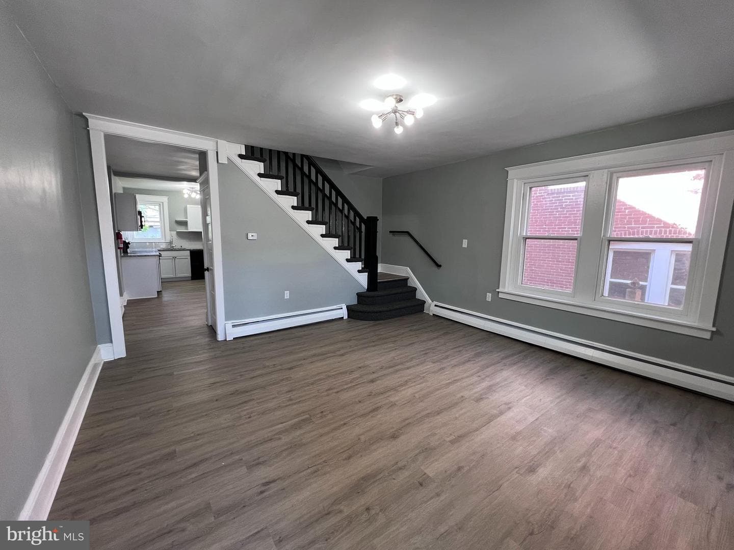 212 East Street photo 6