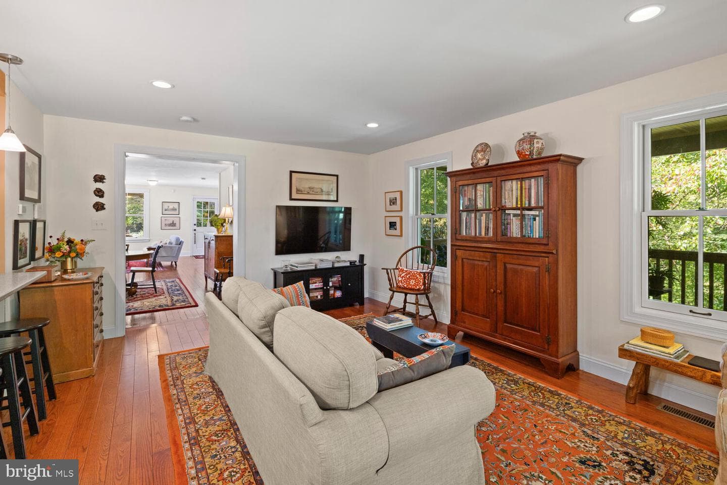 7 Walt Lane photo 10