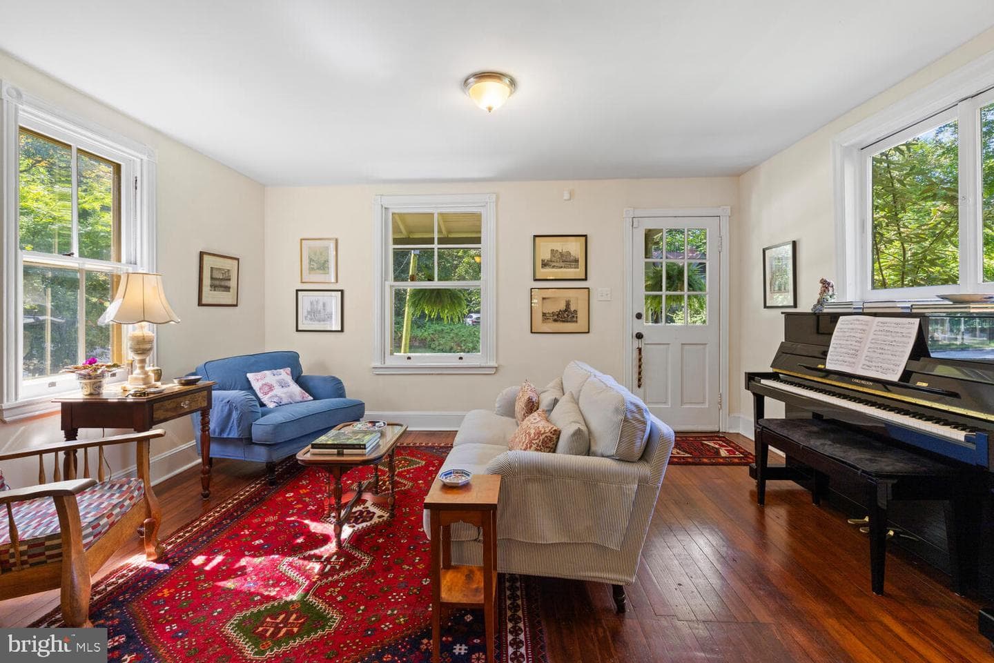 7 Walt Lane photo 5