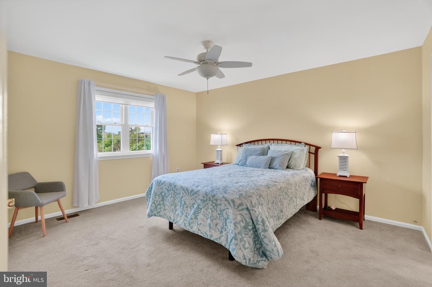 1305 Basswood Grove photo 15