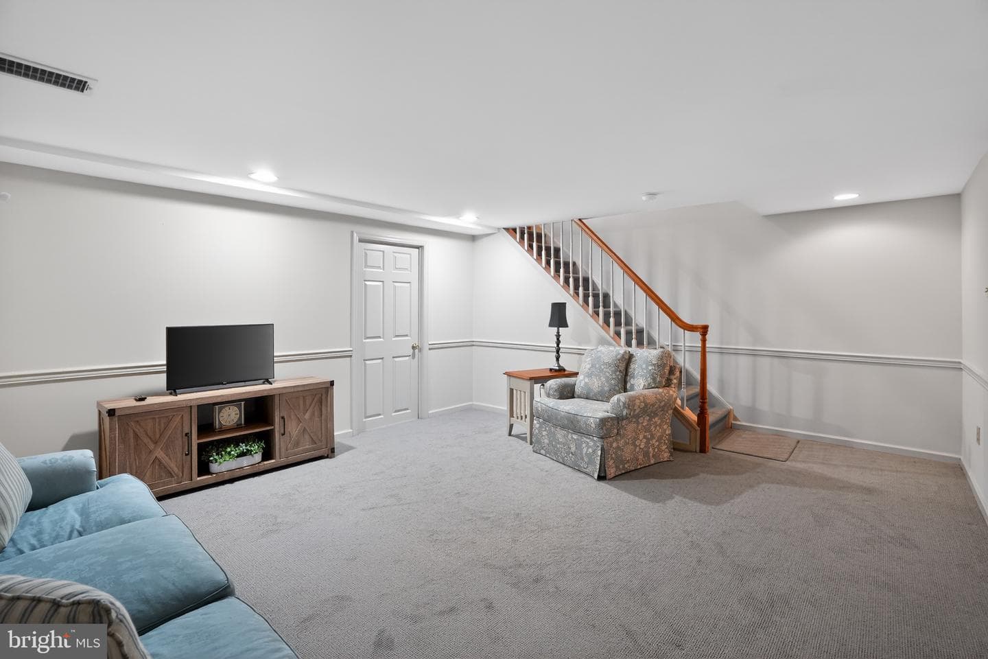 1305 Basswood Grove photo 24