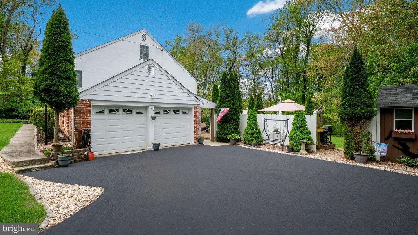 405 Toland Drive photo 43